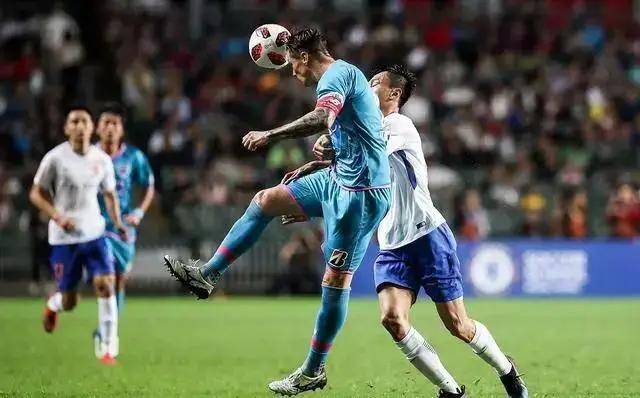 汉堡主场誓破狼堡防线，德甲焦点战2-1或成最终定局